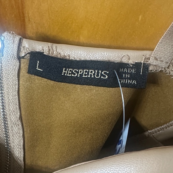 Chic Tan Crop Top Bustier - Picture 2 of 3